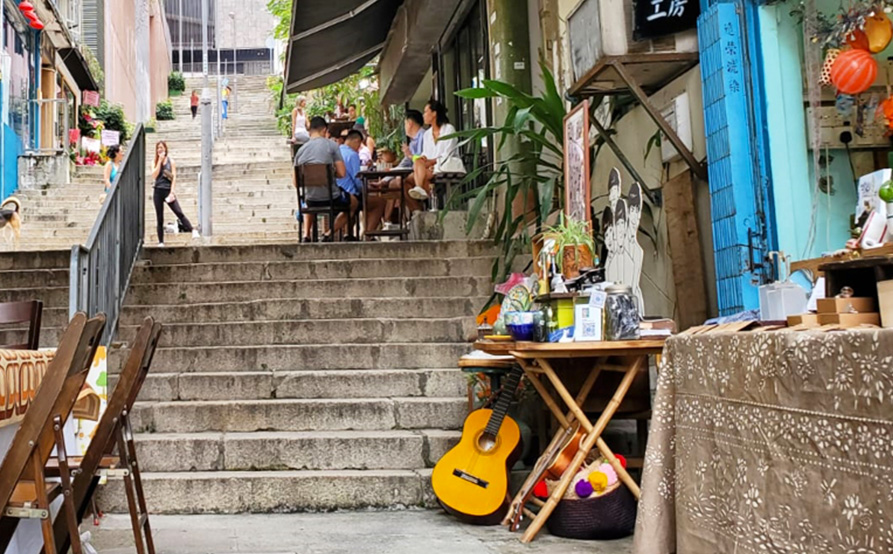 【古今港島精華遊】九龍海逸君綽酒店「海雲天」點心任食放題 (包山頂纜車來回車票及新聞博覽館)